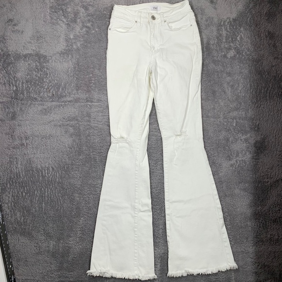YMI Women’s White Flare Jeans Size 5/27 Distressed Raw Hem Stretch Denim - Picture 1 of 9